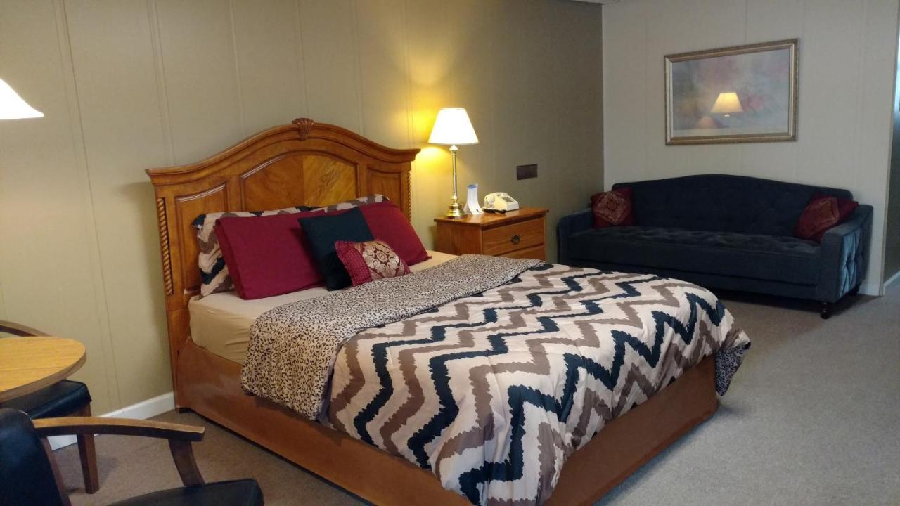 Motel Five Star - 2*